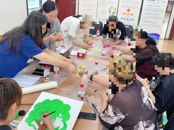 3-2 {"ARInfo":{"IsUseAR":false},"Version":"1.0.0","MakeupInfo":{"IsUseMakeup":false},"FaceliftInfo":{"IsChangeEyeLift":false,"IsChangeFacelift":false,"IsChangePostureLift":false,"IsChangeNose":false,"IsChangeFaceChin":false,"IsChangeMouth":false,"IsChangeThinFace":false},"BeautyInfo":{"SwitchMedicatedAcne":false,"IsAIBeauty":false,"IsBrightEyes":false,"IsSharpen":false,"IsOldBeauty":false,"IsReduceBlackEyes":false},"HandlerInfo":{"AppName":2},"FilterInfo":{"IsUseFilter":false}}